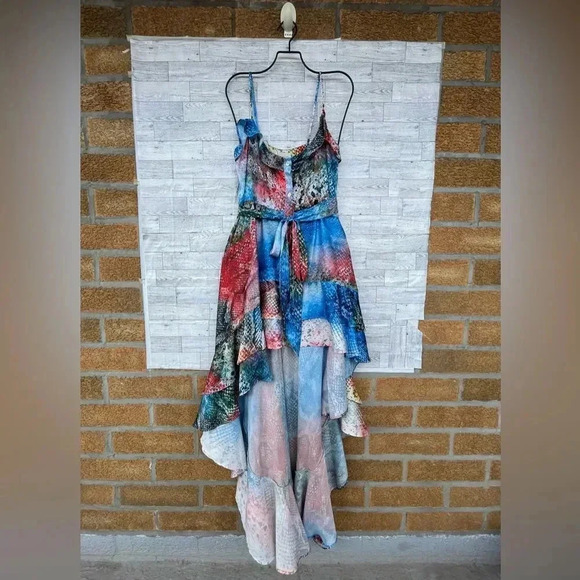 SUKISO WOMEN'S JULIET HIGH TO LOW DRESS IN RAINBOW SNAKESKIN LARGE - Picture 4 of 15